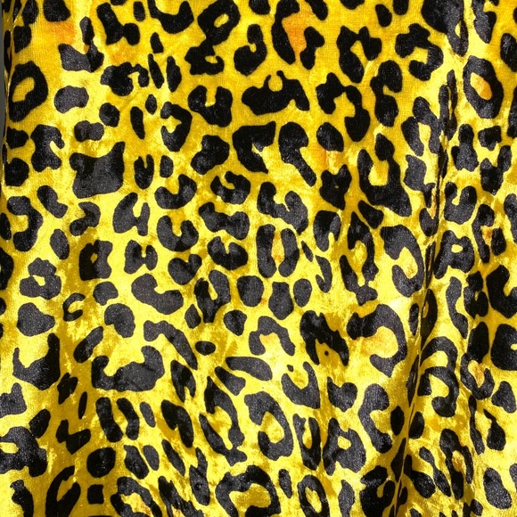 Fashion Nova leopard body suit suede yellow - Picture 2 of 5